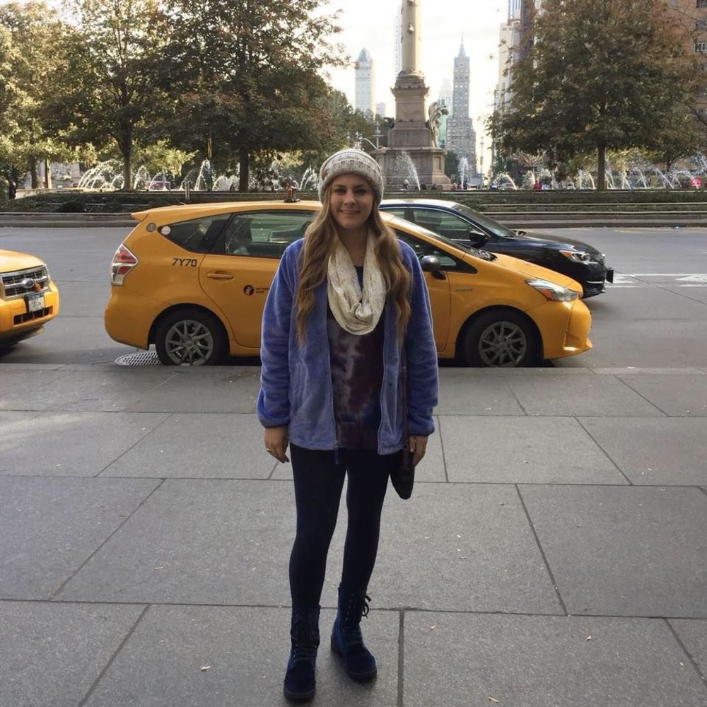 Meet your Posher, Alexis